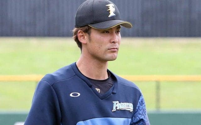 日本ハム上原、二刀流挑戦を表明「自分自身を信じて、やってやる精神でいきたい」