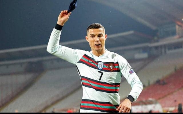 プレーオフに回るポルトガル、1つの“誤審”が命運分ける…当時はVAR不採用