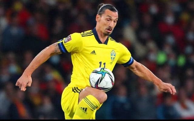 イブラヒモビッチ、後半ATの愚行でカタールW杯予選プレーオフの準決勝が出停に