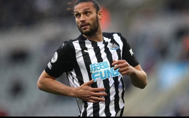 元イングランド代表FWキャロル、2部レディングと短期契約