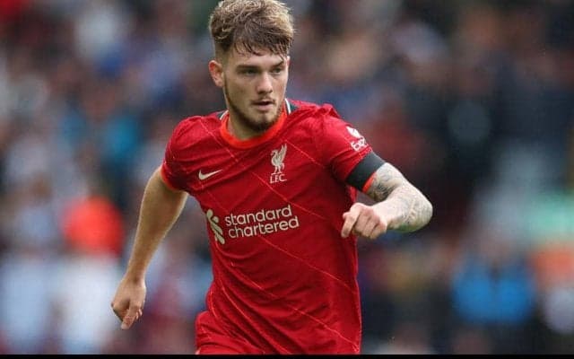 重傷から2カ月、リバプールMFエリオットがランニングを開始