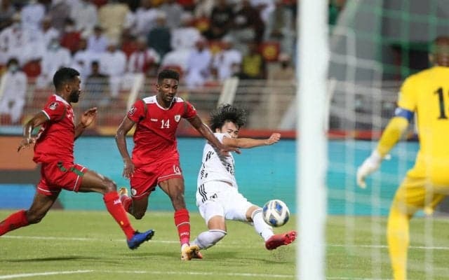 サッカー日本代表・三笘薫が｢A代表デビュー戦｣で見せた輝き!ワールドカップアジア最終予選でオマーン代表に｢リベンジ達成｣!伊東純也の決勝点が生まれた理由とは?