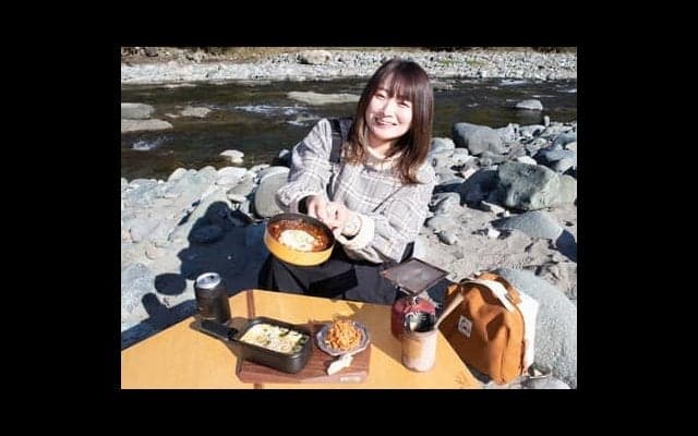 「男子ウケが上がる！」「SNS映えする！」人気女子キャンパーがおすすめレシピを伝授。ビギナーでも簡単なキャンプ飯３選