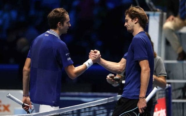 メドベージェフがズベレフ破りベスト4進出！ベレッティーニと代わったシナーが勝利［Nitto ATPファイナルズ］