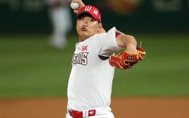 元燕助っ人が送る波乱万丈な野球人生　外野手が韓国でセーブ王も…再び外野手に転向