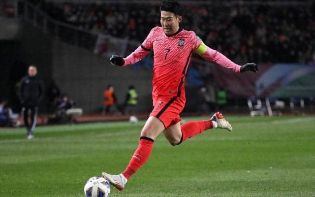 韓国代表FWソン・フンミンが歴代1位に！ 代表通算30ゴール目を記録「誇りに思っている」