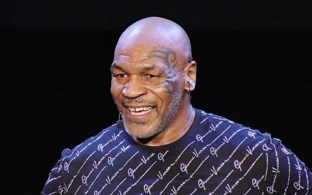 タイソン、もはや年齢不詳の超ド迫力ミット打ちに米再脚光「えっ、いま何歳なの？」