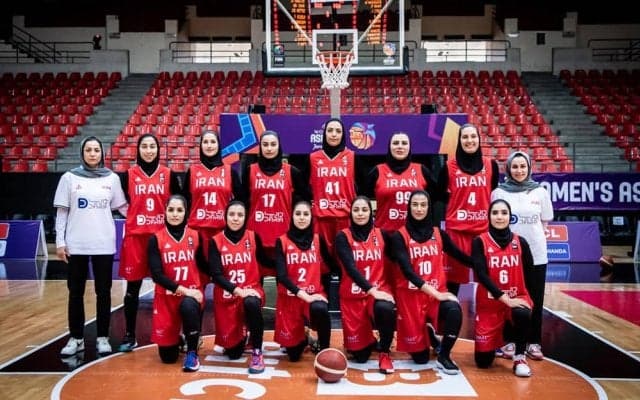 女子アジアカップ2021Div. Bの話題5選-4 ヒジャブ着用、イラン代表に見るバスケットボールの多様性への対応