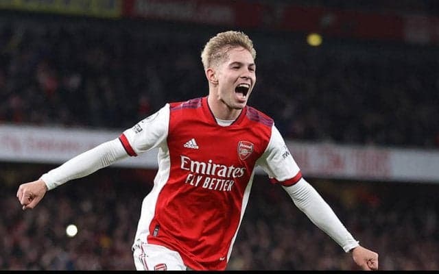 スミス・ロウを称賛するサニャ「当初は疑問だったが…」