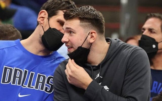 左足首を負傷したルカ・ドンチッチ…大事に至らずも今後の出場は不透明