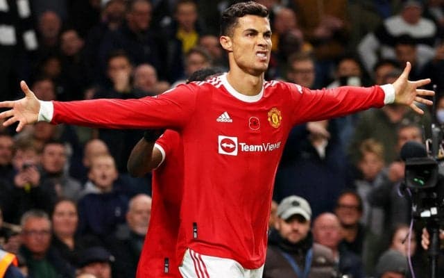 年収は100億円超え！高級車や不動産を抱えるC・ロナウドの総資産額は？