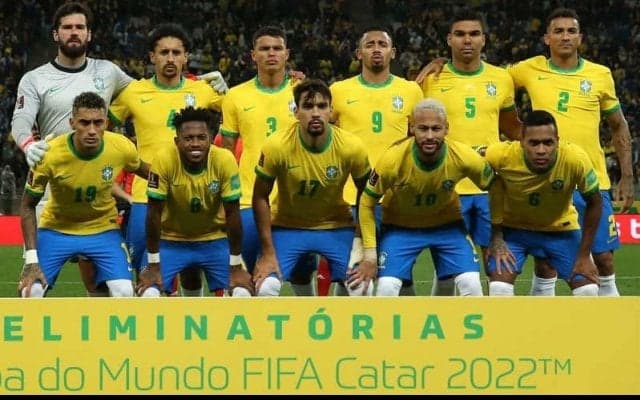 ブラジル代表のプレミア戦士たちがプライベートジェットで帰国！豪華なメンバーにファンも喜び「最強のGK2人」