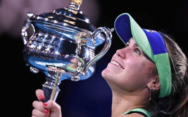 元全豪女王ケニン、解雇した父がコーチに復帰！