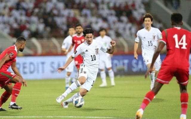 サッカー日本代表・森保一監督が｢なぜか固執する選手6人｣(2)長友佑都の後継者を早急に!あくまでもこだわる「エース」