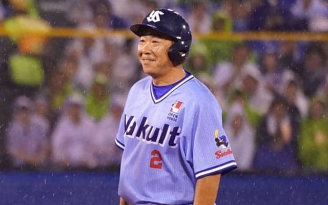 盗塁成功のための“NG”な動きとは？　元燕の盗塁王が「極意」を熱演交え解説