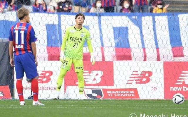 「決して視線を外さない」徳島GK上福元直人「今までトレーニングしてきたことを大事な試合の大事な場面で出せた」【FC東京対徳島ヴォルティス】「徳島が“良いチームだ”と言われる理由」(1)