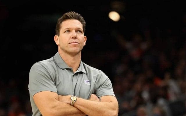 成績不振のキングスがルーク・ウォルトンHCを解任、アルビン・ジェントリーが暫定HCへ