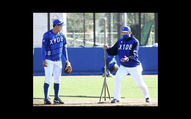 「選手に自慢できるのは数字を残す過程で犯してきた失敗」石井琢朗が語るコーチとしての特性