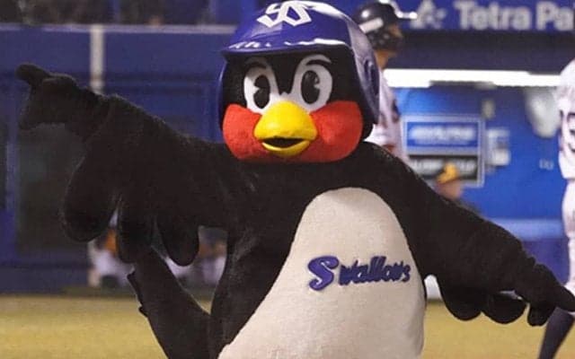 東京ドームがつば九郎を後押し　最も惜しい“空中くるりんぱ”の連続に「成長を感じる」