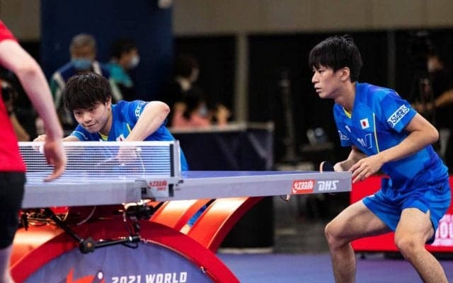 「目標はメダル」戸上/宇田の明治大コンビが初戦快勝　次戦は日本ペア対決＜世界卓球2021＞