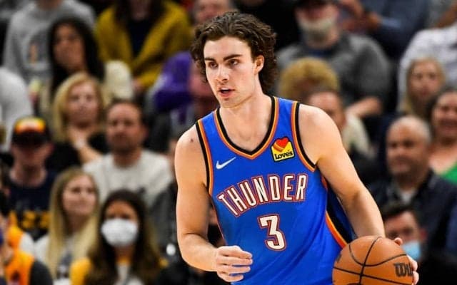 サンダーの新人ジョシュ・ギディーがレブロン、ラメロ・ボールに次ぐ快挙を達成