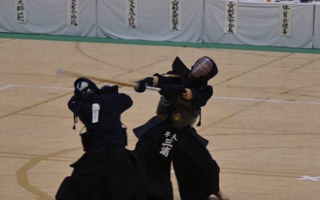 大将戦までもつれこむも慶大に惜敗