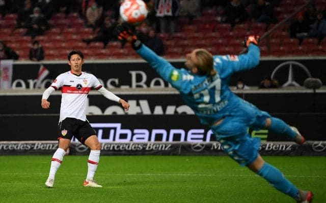 ブンデス初ゴールの伊藤洋輝、遠藤航が祝福も「本音を言うと」