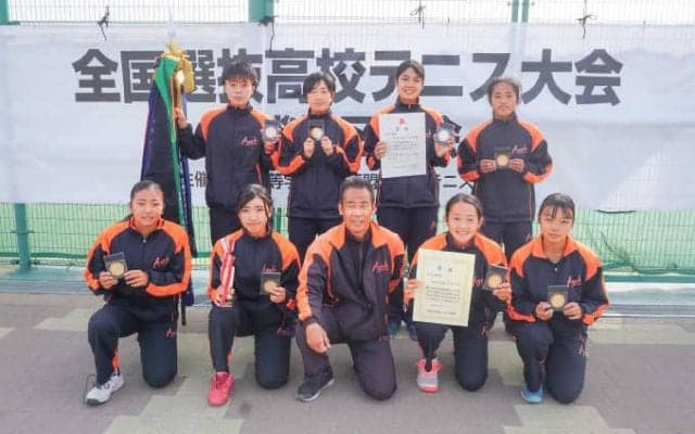 近畿地区大会 女子優勝校　相生学院高等学校インタビュー【大正製薬 リポビタン 第44回全国選抜高校テニス大会】