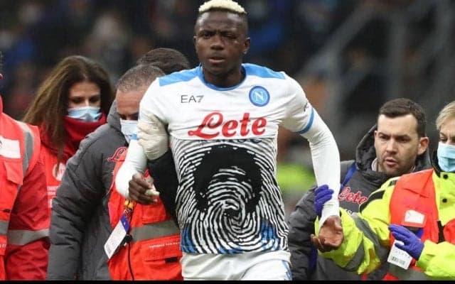 頬骨骨折のオシムヘン、執刀医が悲惨さ語る「プレートは6枚、ネジは18本…」