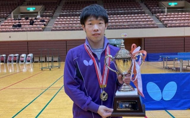 明治大・宮川、先輩・出雲の猛追振り切りV　ベスト8全選手が関東勢＜卓球・全日学選抜男子＞