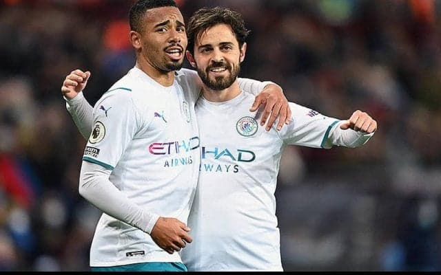 ベルナルドが圧巻ボレーでペップにPL150勝目をプレゼント!　ジェラード率いるビラは善戦も初黒星…《プレミアリーグ》