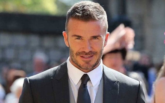 ベッカム一家が集合　全員美男美女の“奇跡の1枚”に150万反響「素晴らしい遺伝子」【名珍場面2021】