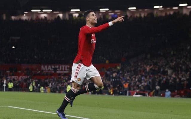 C・ロナウドが大記録達成！冨安健洋スタメンのアーセナル戦で圧巻のゴール!!マンUの勝利に貢献のキャリア通算｢800ゴール目｣