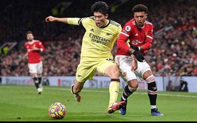 「足速い！」数的不利の大ピンチで見せた冨安健洋の読みとブロックに称賛集まる「2人で守り切った」