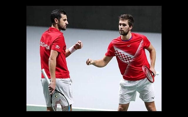 クロアチア、セルビア下し決勝へ