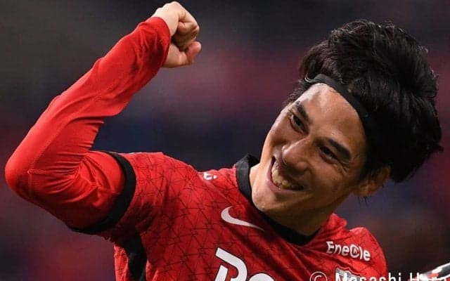 江坂任と「元チームメート」家長昭博が競演！「浦和を苦しめたツワモノ」のMVPは名古屋のボランチ！【サッカー批評が選ぶ「2021年J1ベストイレブン」】浦和担当記者E編(2)