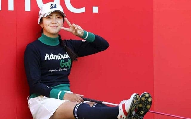 堀琴音のガンバ大阪ユニホーム姿が「可愛い」と反響「ゴルフウェア以外着るのは反則」