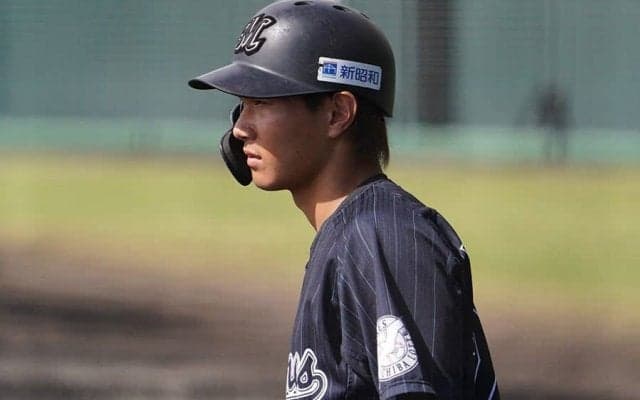 ロッテ“イケメンコンビ”が「国宝級」　爽やか私服姿が「なんでこんなに可愛い」