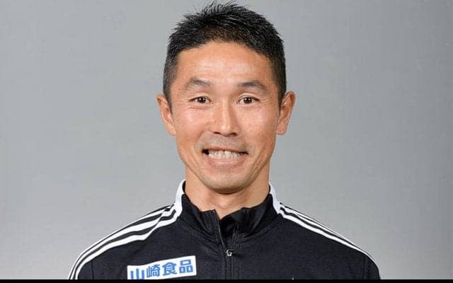 アルベルト監督退任の新潟、今季コーチを務めた松橋力蔵氏が新指揮官に就任