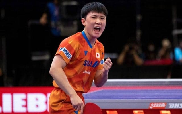 張本智和、ベスト4進出　香港のエース退ける＜卓球・WTTファイナル＞