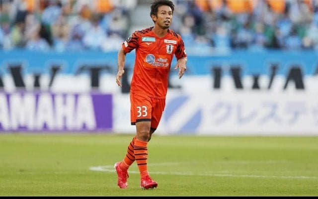 元日本代表MF山瀬功治、3年在籍の愛媛退団…今後未定も現役続行の意思示す