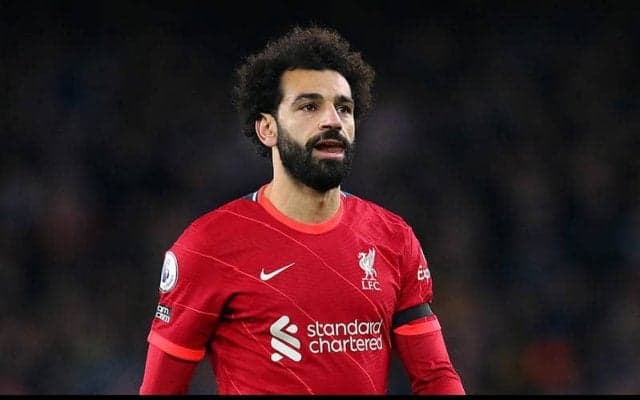 「興味を持ってくれるのは嬉しいけど…」バルセロナが関心示すサラー、残留を示唆 「リバプールで幸せ」