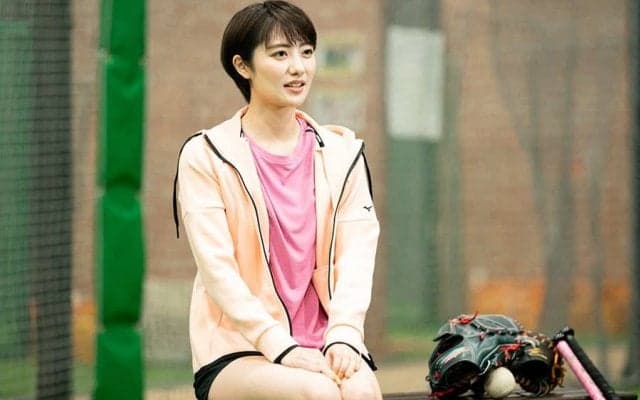 野球が導いた「日本一美しいカラダ」　女優・奥山かずささんが生かす“スポ根精神”
