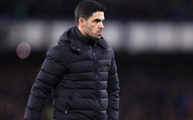 「分からない」冨安の顔面が踏まれた場面にアルテタ監督は多くを語らず「VARが確認したのは確か」