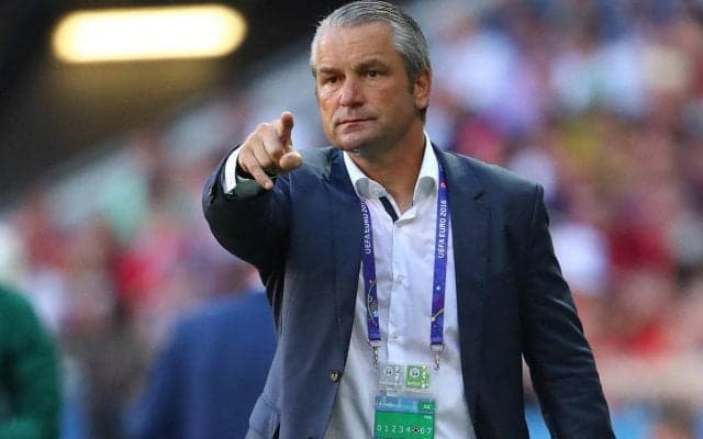 伊東純也が所属するヘンクが監督交代、かつてハンガリー代表率いたシュトルク氏を招へい