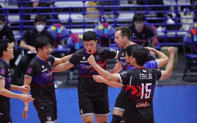 FC東京のチーム活動休止を発表