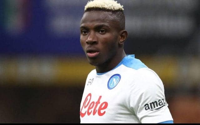 頬骨骨折のオシムヘンが早くもトレーニング再開