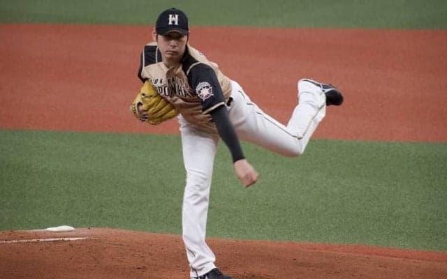 今季「由伸超え」の日本ハム・加藤　１.４倍増の7300万円でサイン