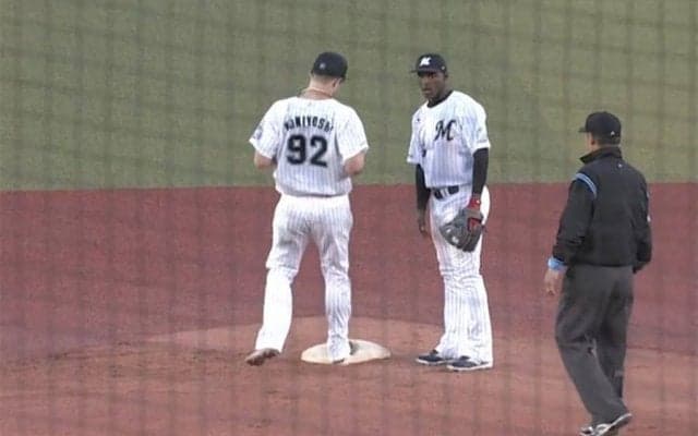 史上初の珍プレー？　ロッテ国吉、“進撃”の1人ゲッツーに拍手喝采「いい判断」