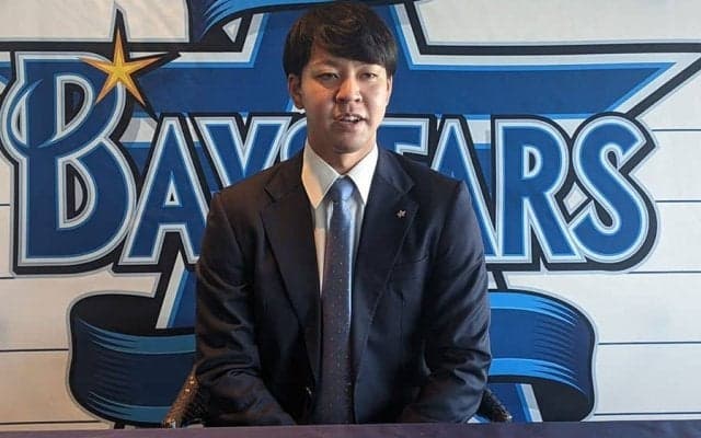 DeNA平良、育成契約で600万円減更改も「焦ることなくやっていく」　6月にTJ手術で離脱